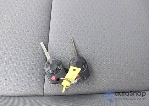 2018 Ford Escape Se z USA, uszkodzony, nr VIN 1FMCU9GD8JUA59642